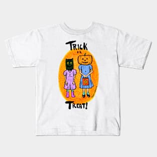 Vintage Halloween Trick or Treat Girls Kids T-Shirt